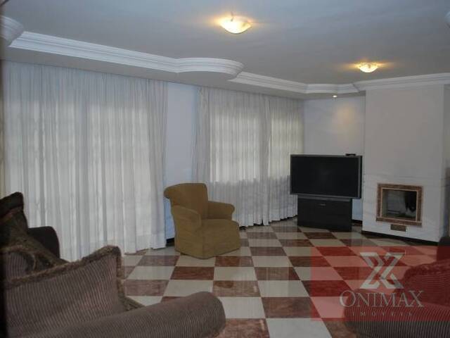 Casa para Venda em Curitiba - 3