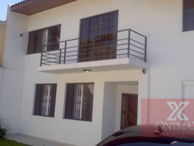 Casa para Venda em Curitiba - 2
