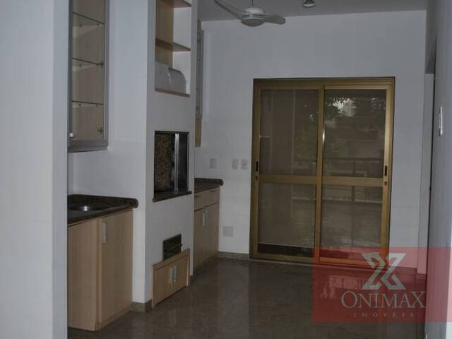 Apartamento para Venda em Joinville - 4