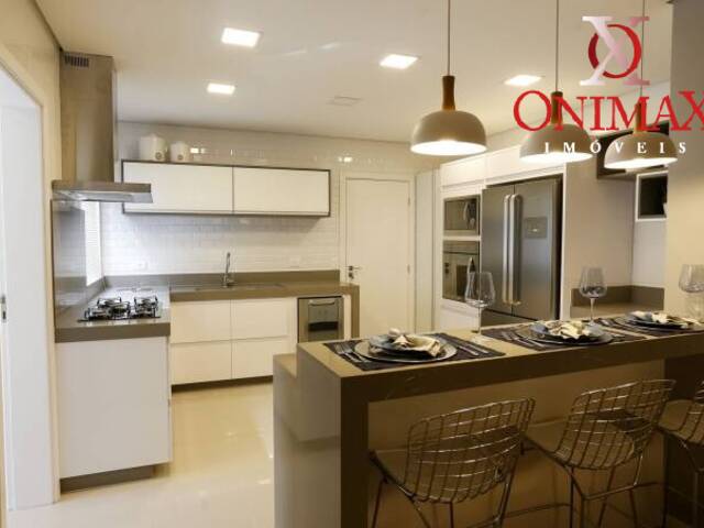 Apartamento para Venda em Curitiba - 4
